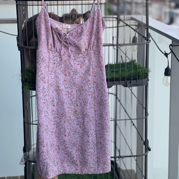 Brandy Melville (John Gault) Floral “Jennifer” Dress - Picture 2 of 4